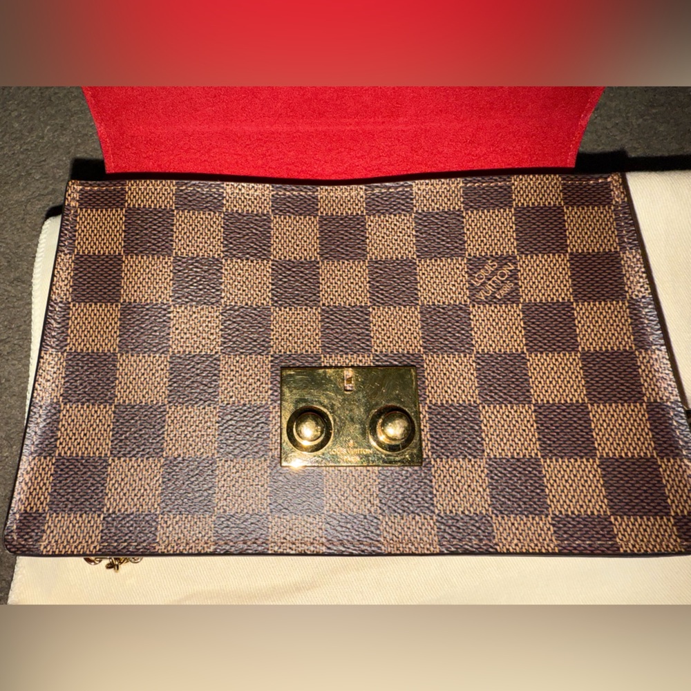 Louis Vuitton Checkered Wallet - Picture 4 of 8